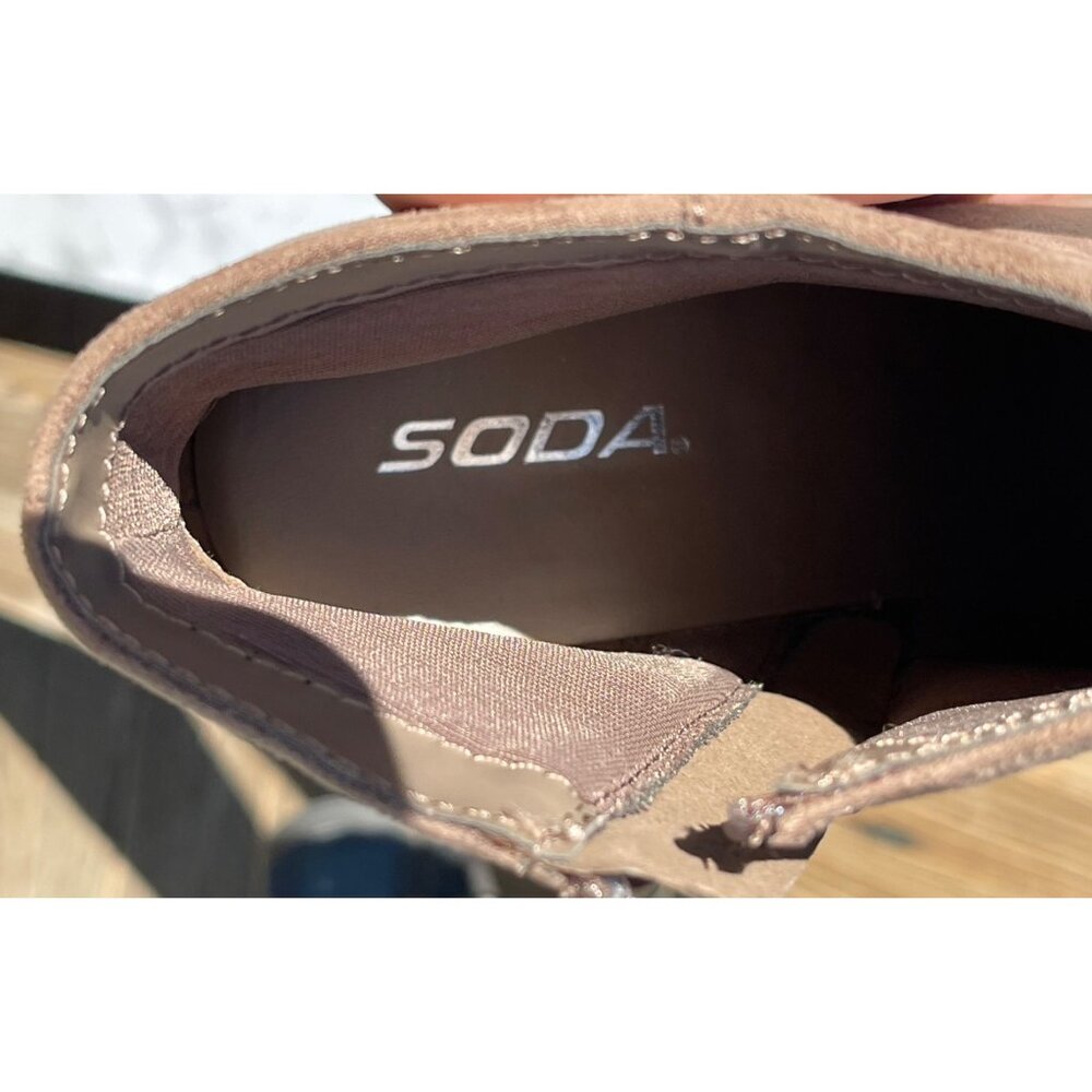 Soda Womens Size 10 Taupe Faux Suede Ankle Booties With Side Zipper & Block Heel - Picture 8 of 8